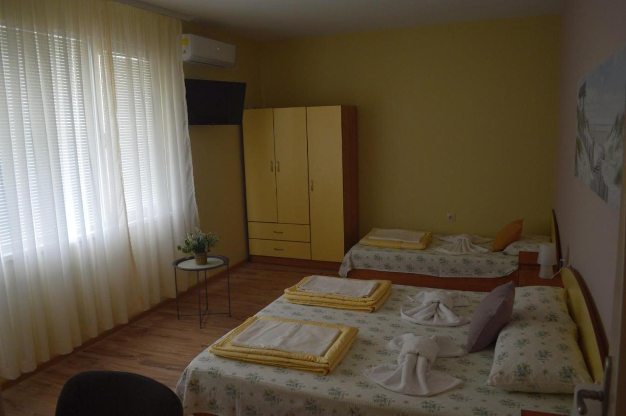 Yanis Hotel Chernomorets Luaran gambar