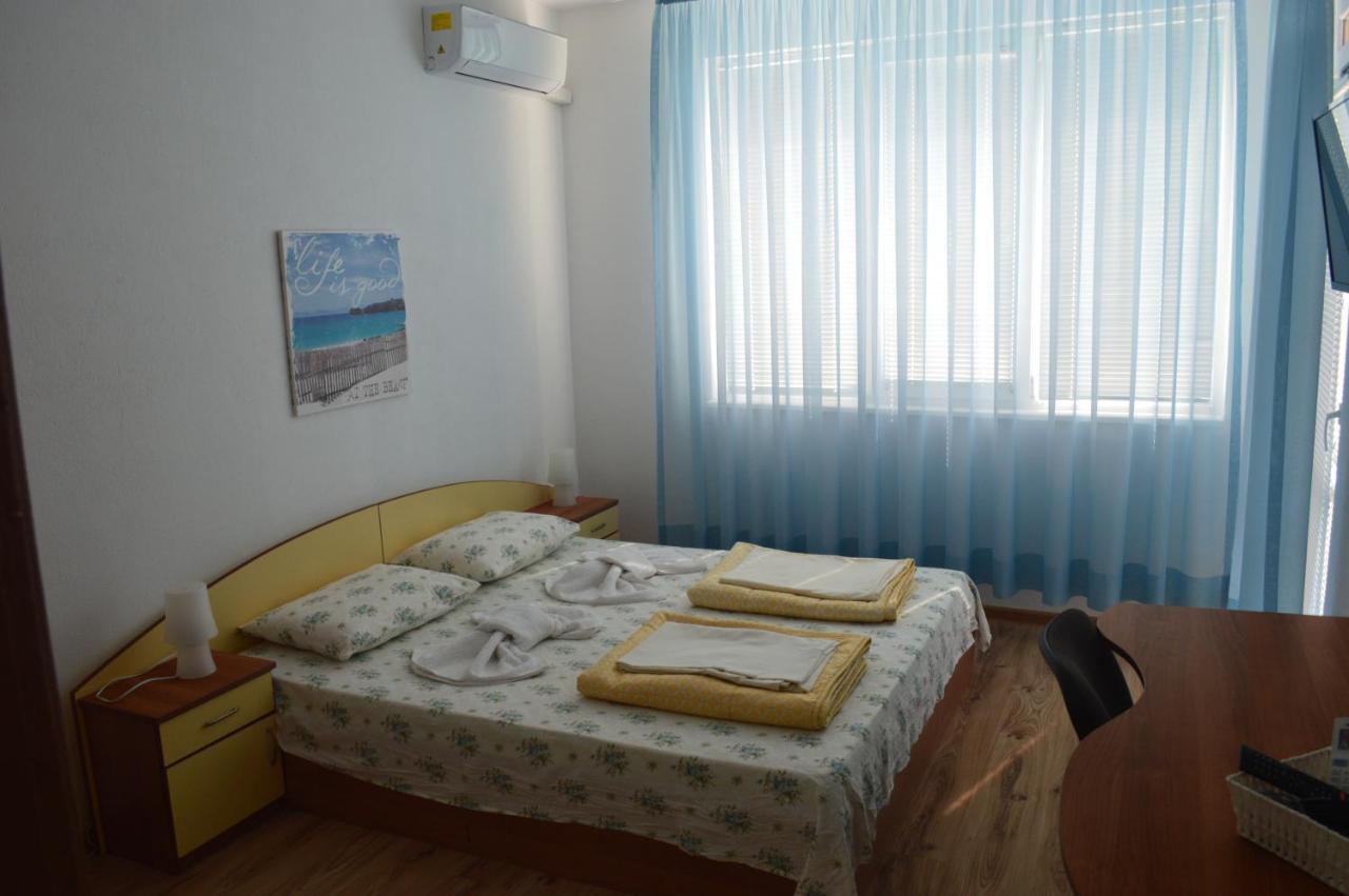Yanis Hotel Chernomorets Luaran gambar