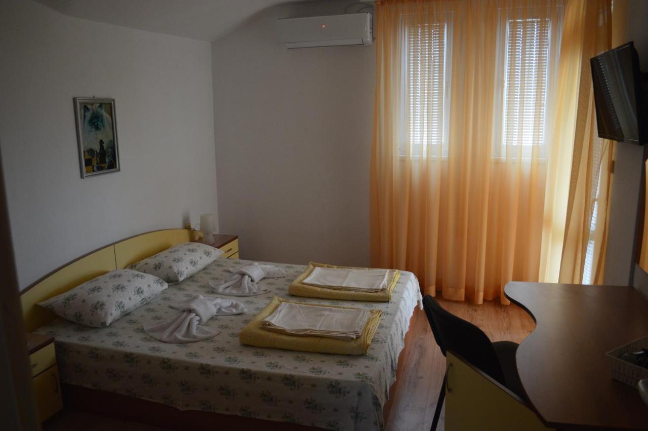 Yanis Hotel Chernomorets Luaran gambar
