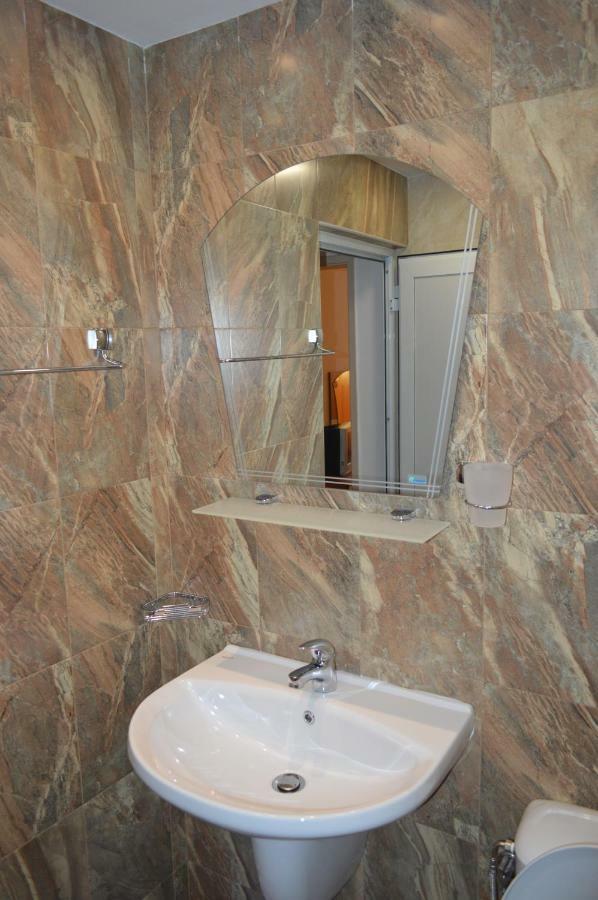 Yanis Hotel Chernomorets Luaran gambar